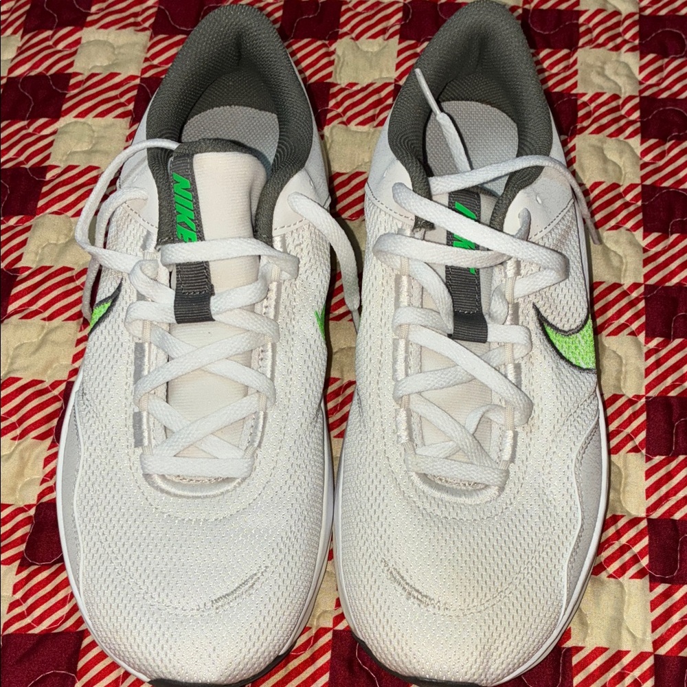 Nike White and Green Athletic Shoes